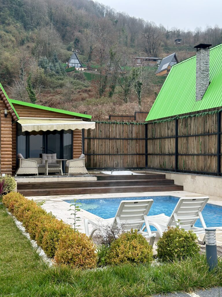 Sapanca Huzurlu Bungalovlar ile Rahatlatıcı Tatil