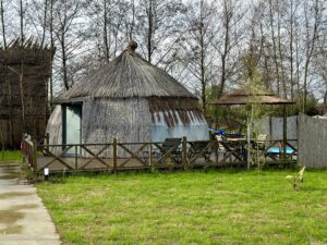 Isıtmalı Havuzlu Bungalovlar